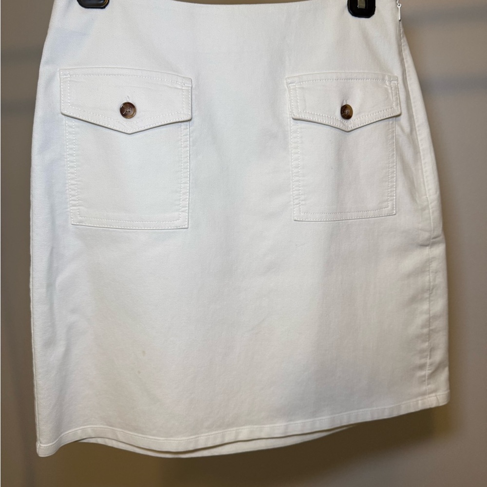 LOFT White Pencil Skirt with Buttoned Pockets